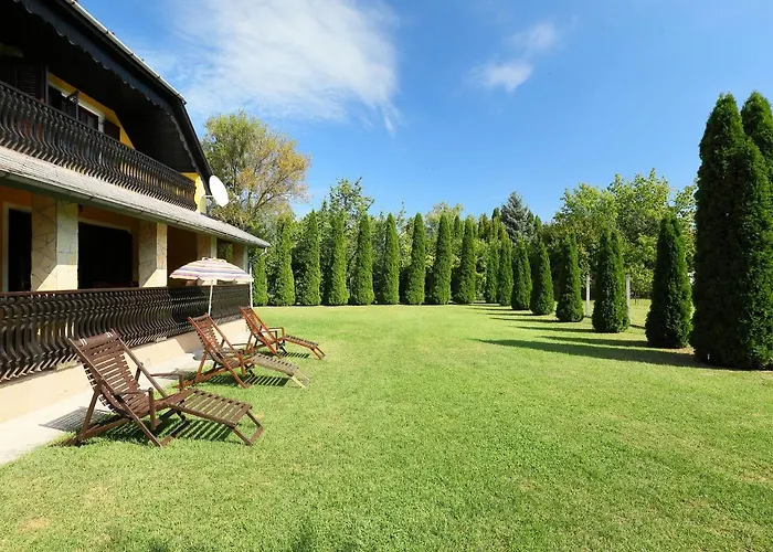 Nyaraló Akazie By Interhome *