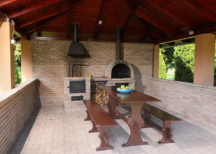 Akazie By Interhome * Balatonmáriafürdő