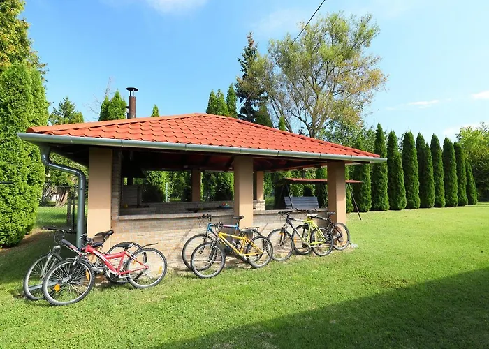 Akazie By Interhome Nyaraló