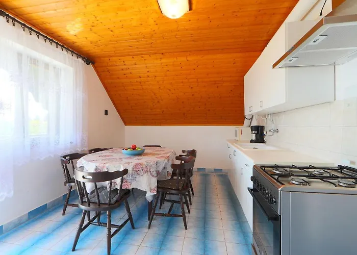 Akazie By Interhome Nyaraló *